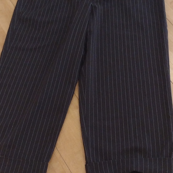 NEW JM collection petite cropped pants.Size 10 - Picture 2 of 5